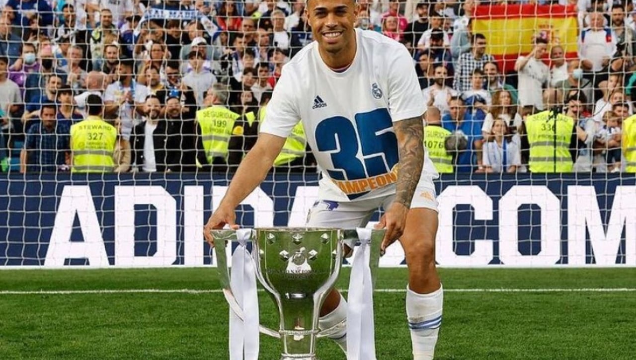 Nueva e insistente llamada por Mariano Díaz