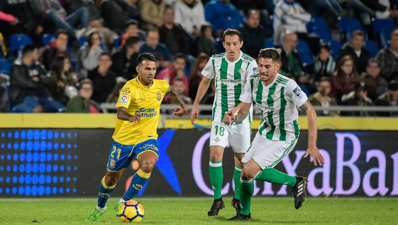 Se posiciona por la vuelta de Jonathan Viera