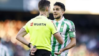 El polémico audio del VAR que perjudica al Betis: "Debió ser roja"