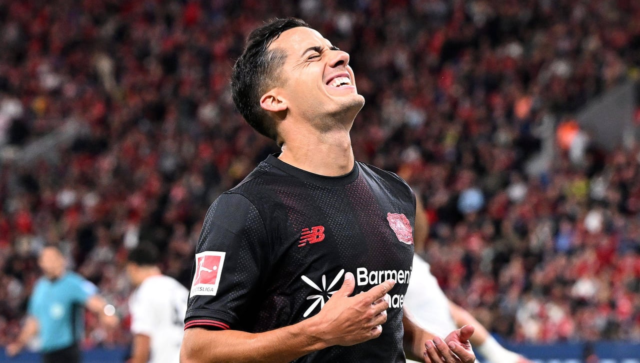 Lucas Vázquez juega los 90 minutos en la victoria del Bayer Leverkusen 3-1 sobre el Eintracht