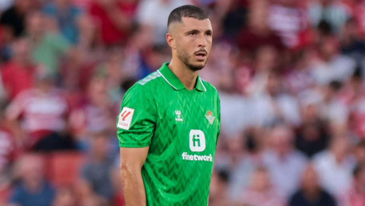 Guido Rodríguez da esperanzas y se deja querer por el Betis