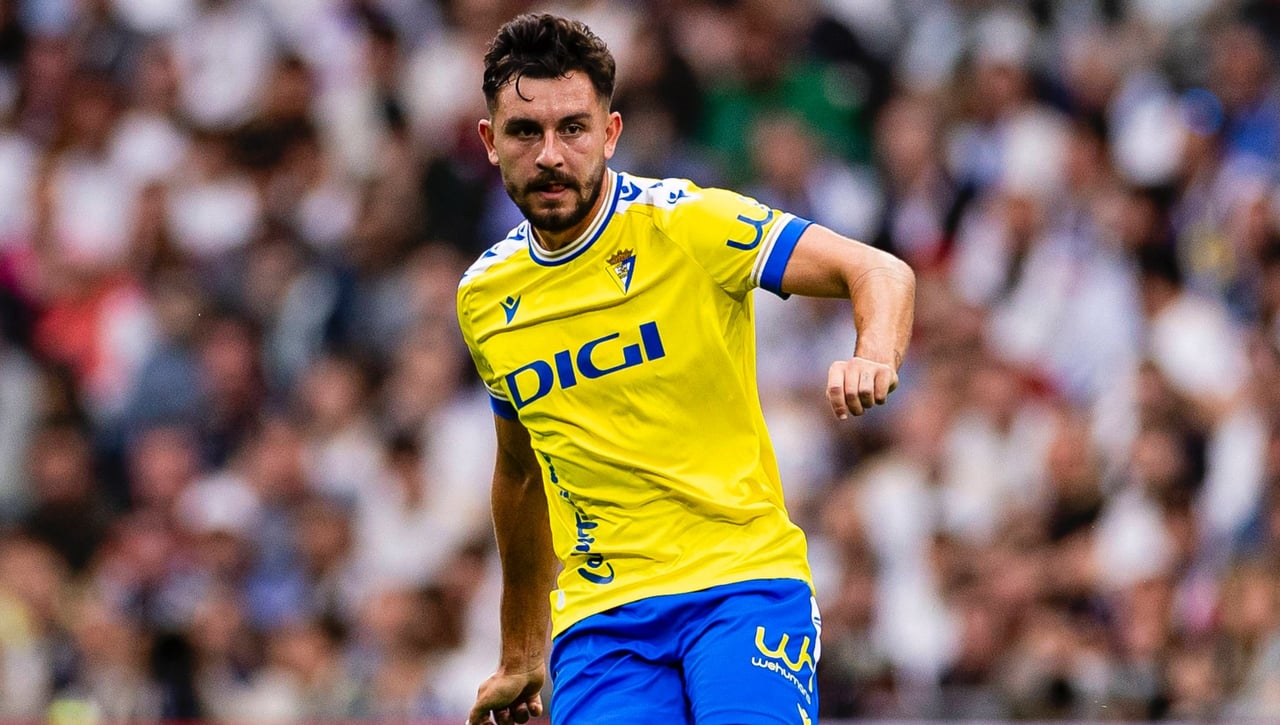El Cádiz se frota las manos con Víctor Chust