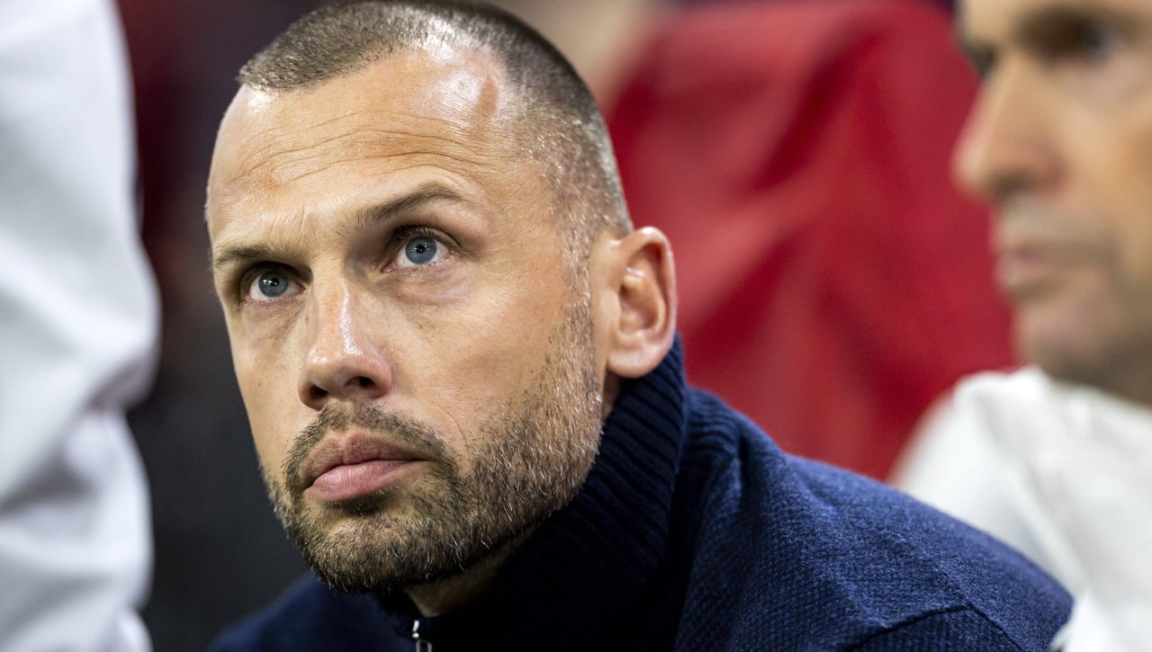 El Ajax se carga a Heitinga