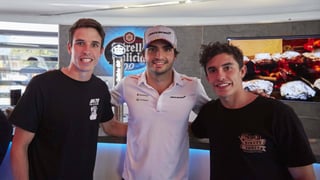 Carlos Sainz se rinde a Marc Márquez