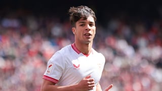 Óliver Torres, tocado