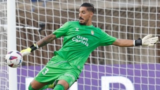 Álvaro Valles rompe su silencio: "Todo el mundo sabe que el Betis es mi casa"