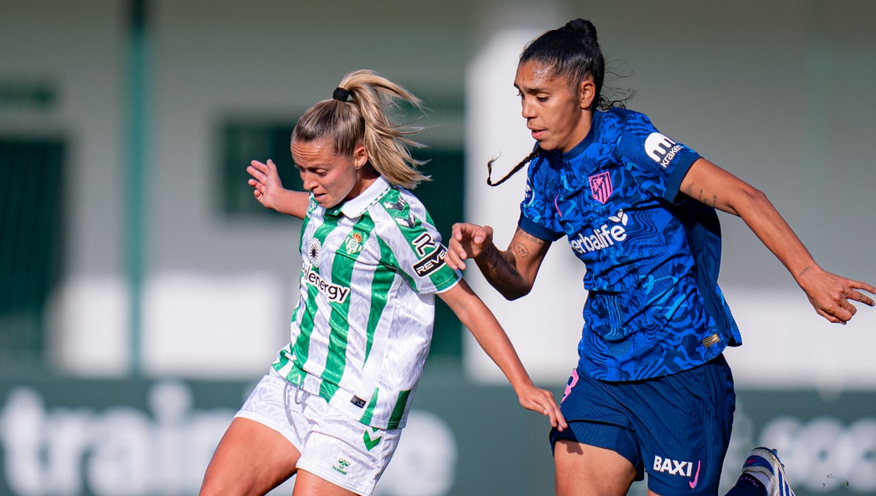 Real Betis Féminas 2-1 Atlético Femenino: Remontada, oxígeno verdiblanco y muelle saltado en las colchoneras  