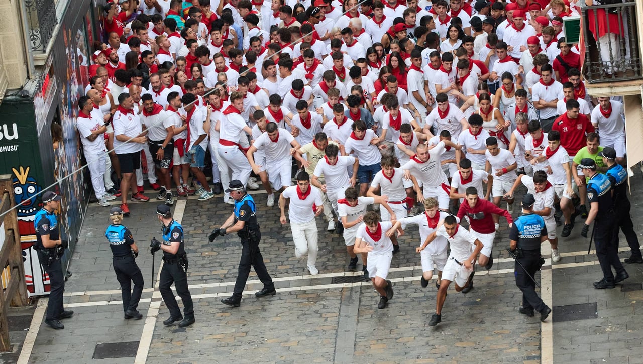 San Fermín 2024 | Veloz y limpio cuarto encierro, con cinco heridos con los toros de Fuente Ymbro
