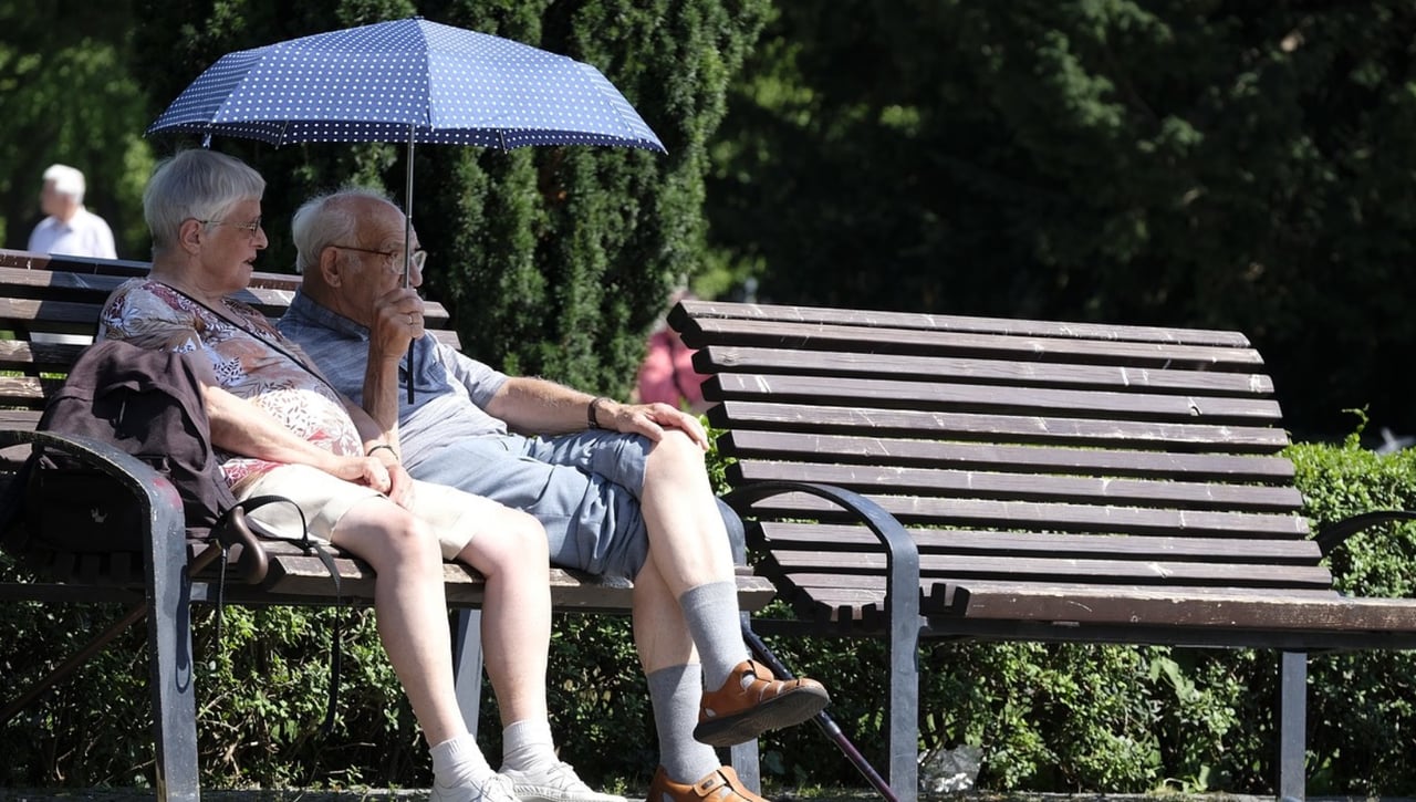 Los pensionistas de esta lista recibirán 138 euros de regalo de Hacienda