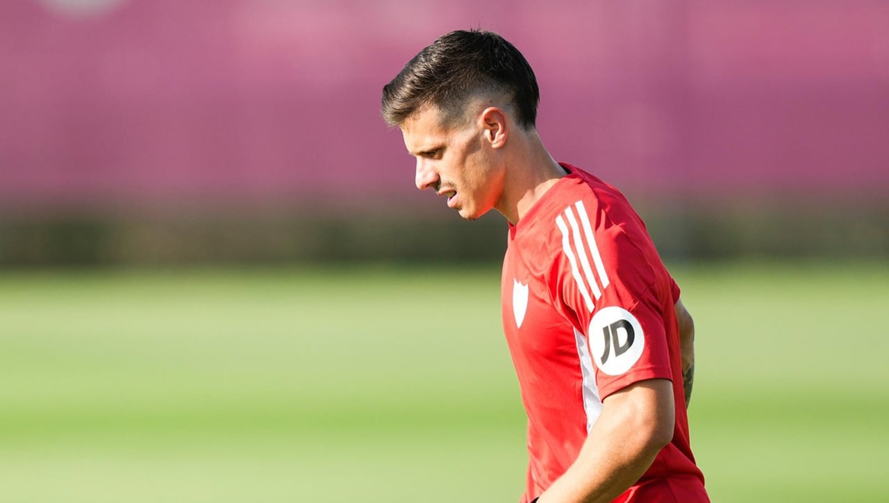 La lista para el Trofeo Antonio Puerta: con Alfon, pero sin Oso, Juanlu, los lesionados y los tres descartes