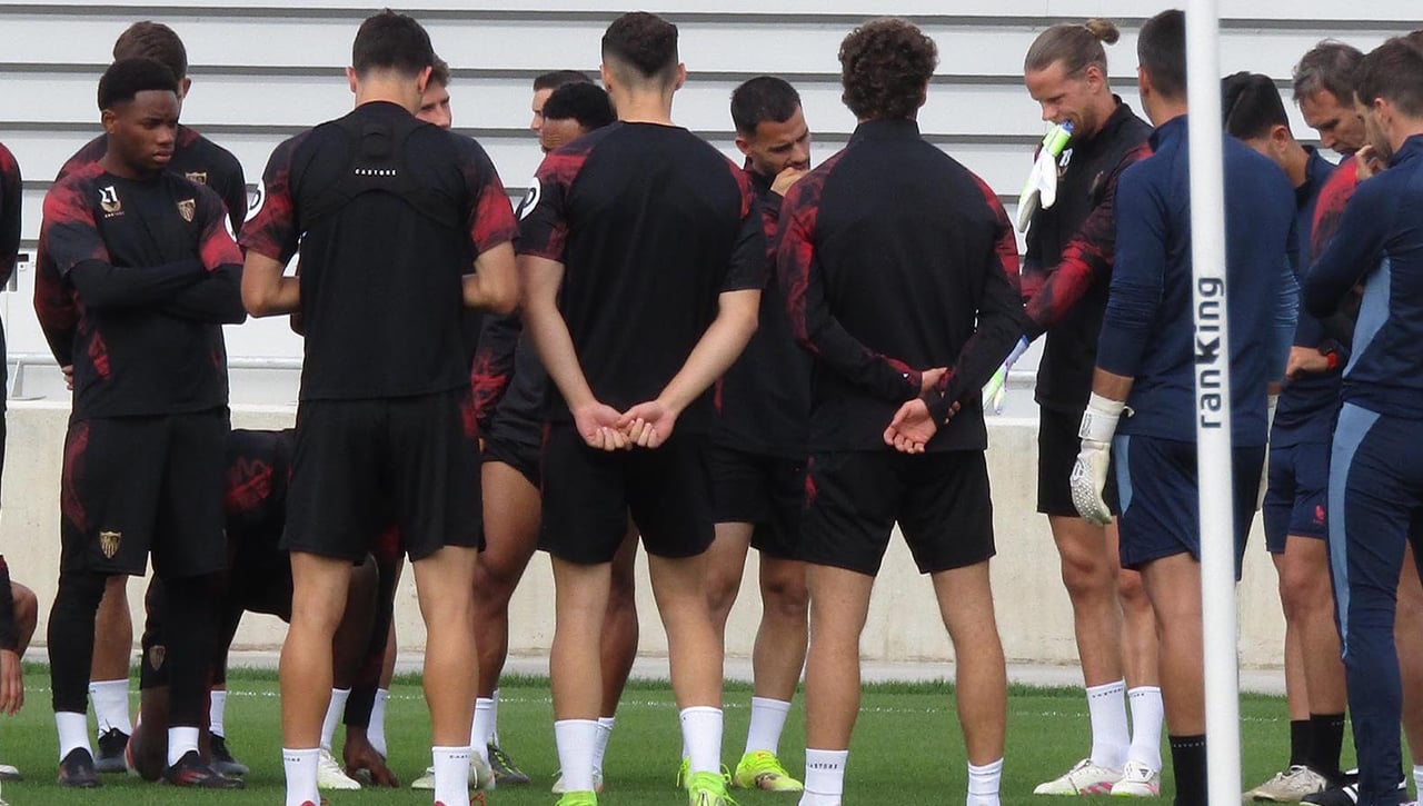 Más malas noticias para Caparrós en el penúltimo entrenamiento del Sevilla