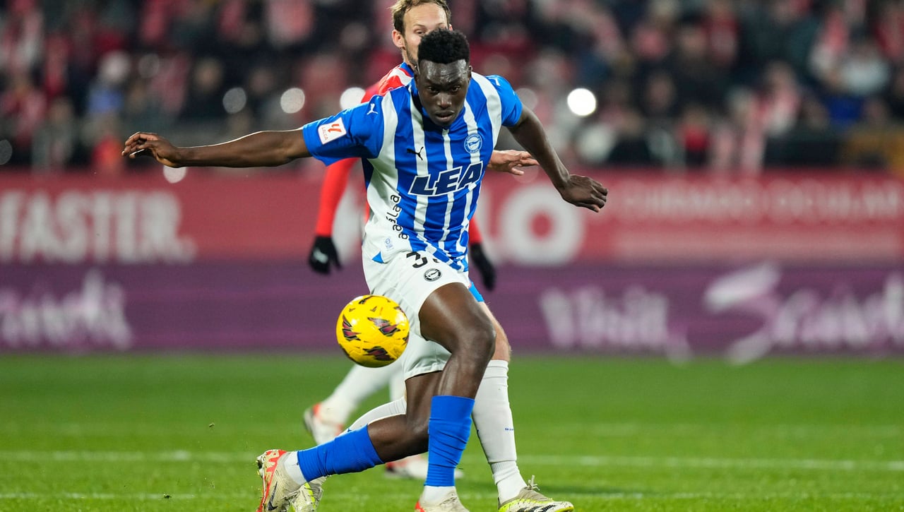 Samu Omorodion le da una gran noticia al Atlético.... y al Alavés