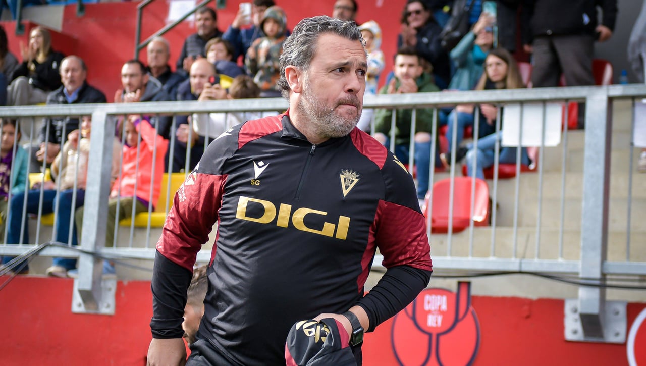 Cae un nuevo entrenador en Primera división