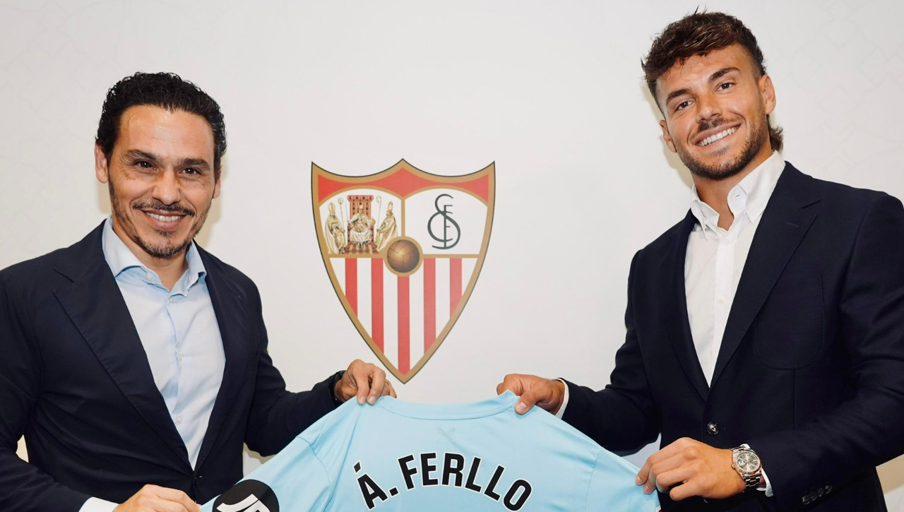 El Sevilla anuncia el séptimo fichaje y las salidas de Dmitrovic y Óscar