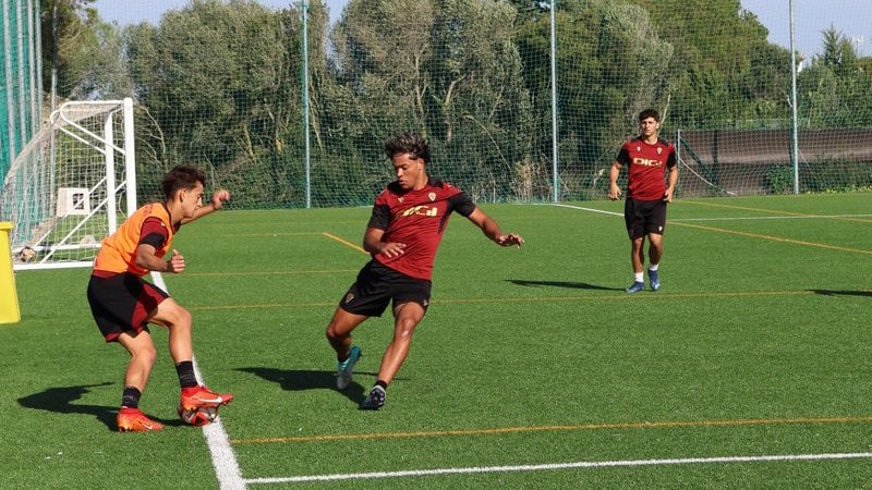 El Cádiz busca al nuevo 'Mágico' González