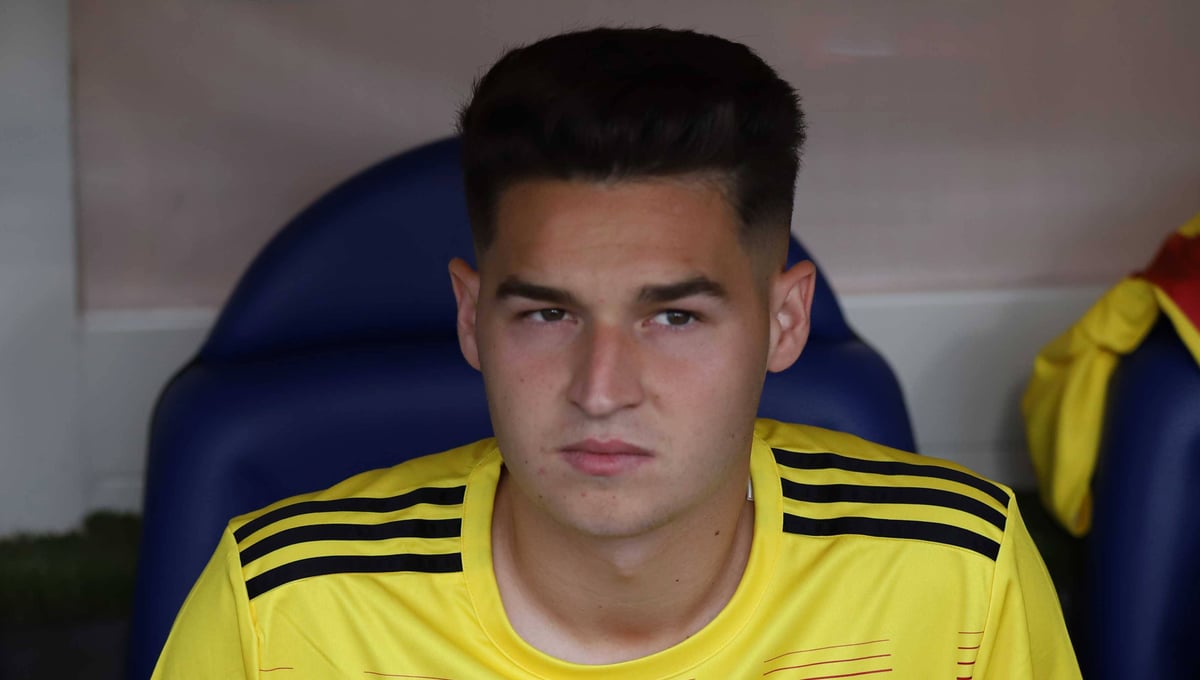 La pelea casi imposible de ganar por un central avalado por García Pimienta