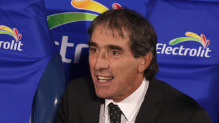 El Real Valladolid aparta a Guillermo Almada