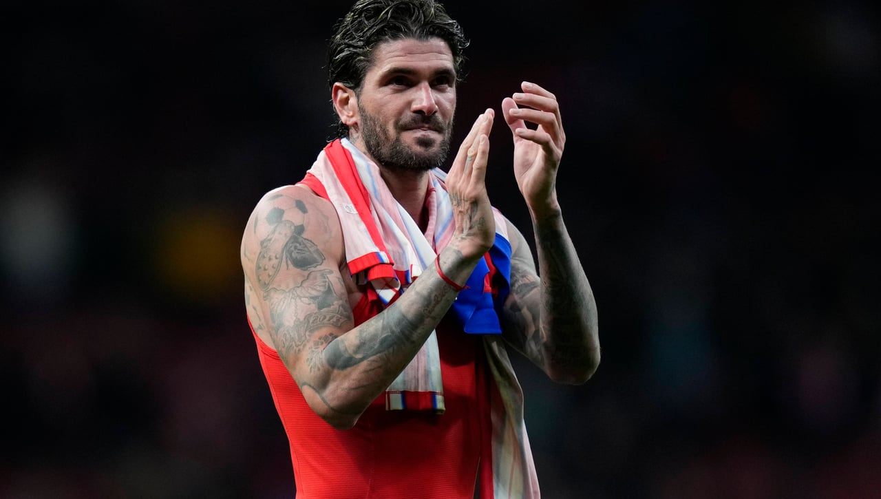 Rajada de De Paul hacia Cristiano Ronaldo