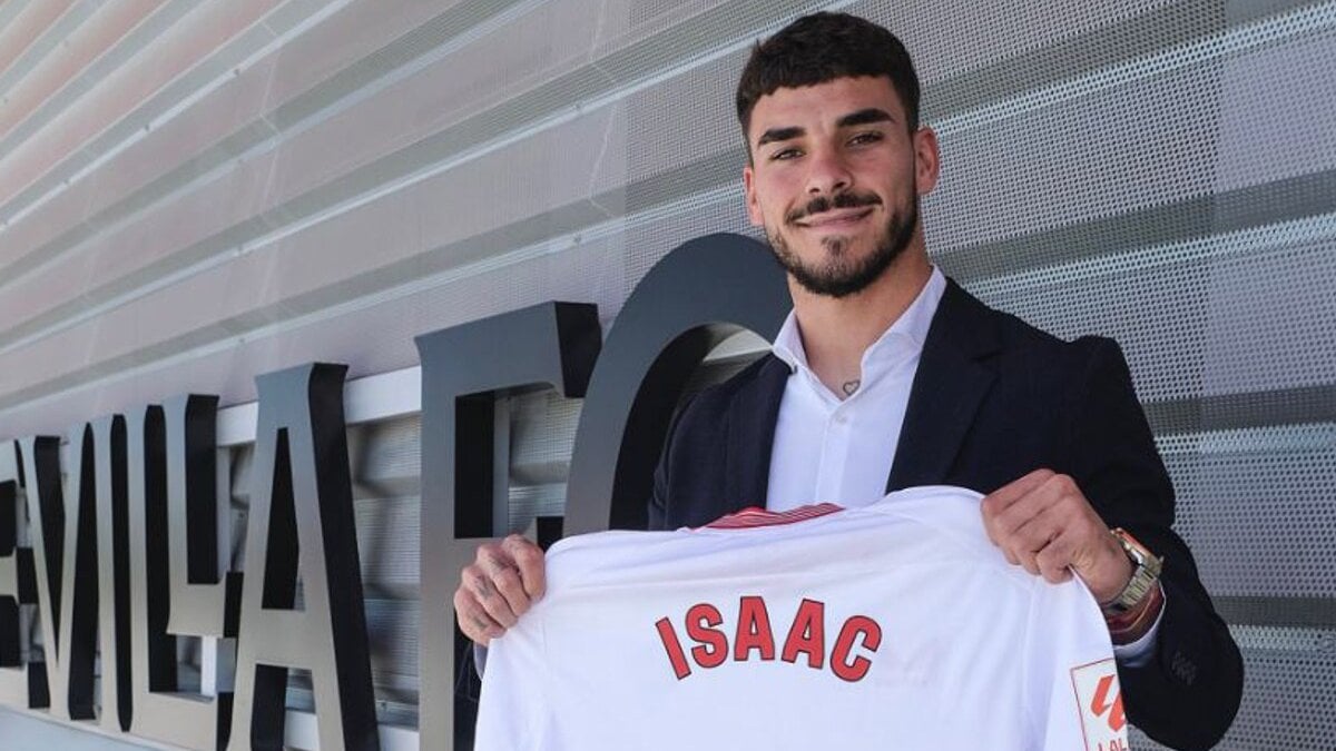 Un llamativo reconocimiento para Isaac Romero