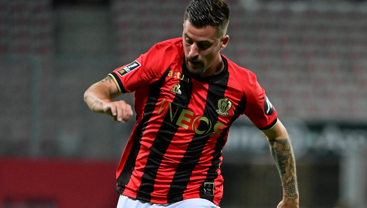 Baptiste Santamaría ya está en Valencia para cerrar su fichaje hasta 2027