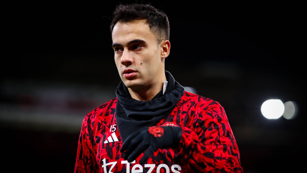 El Manchester United viaja a España para pescar al sustituto de Reguilón