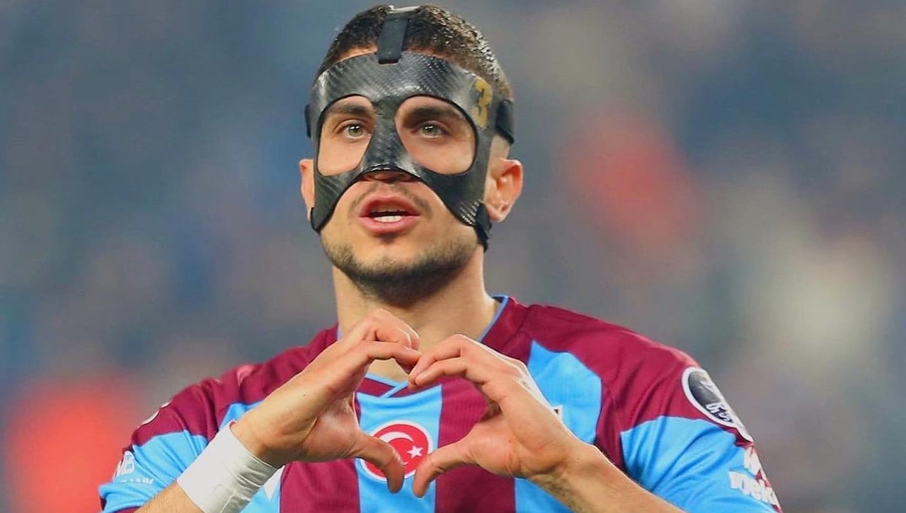 Oportuno viaje a Turquía de Ramón Planes tras el mensaje de Bartra al Betis