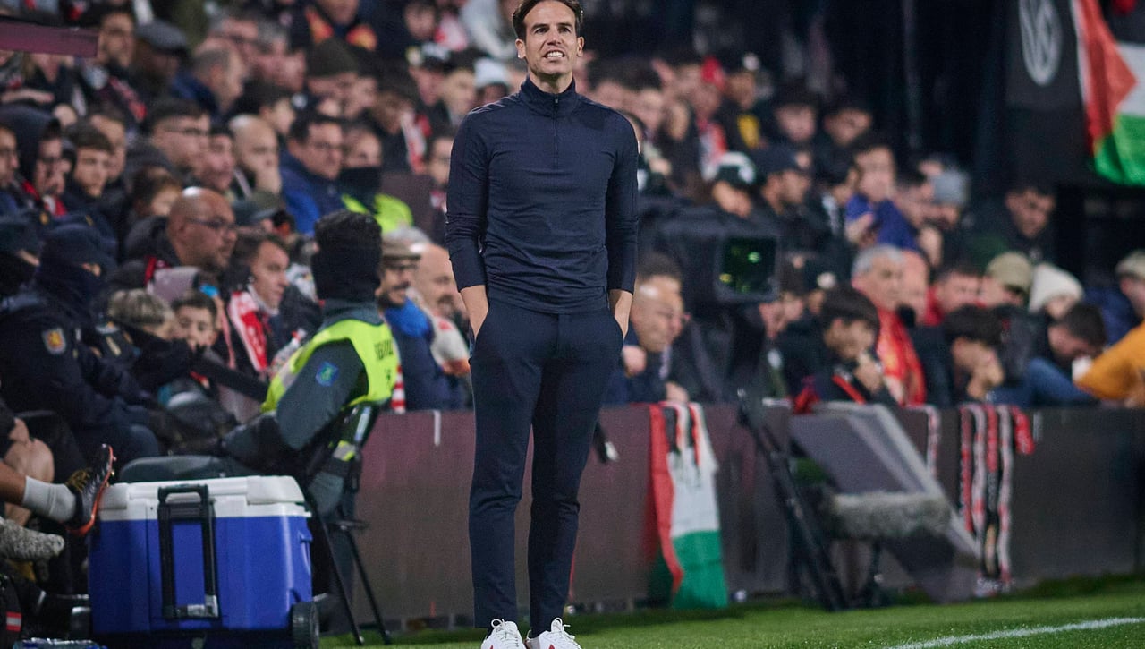 Iñigo Pérez tranquiliza con la lesión de Nobel Mendy: "Creo que no van a ir más allá de simples calambres"