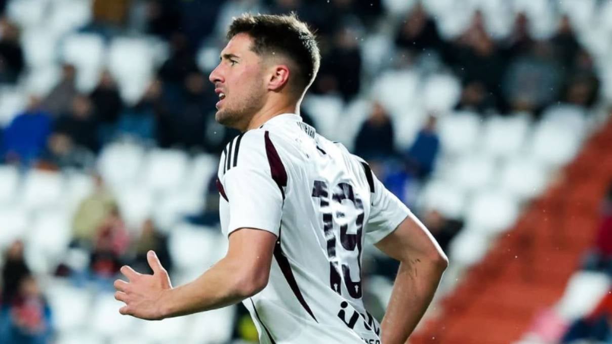 Llama a la puerta del Athletic para reforzar el ataque