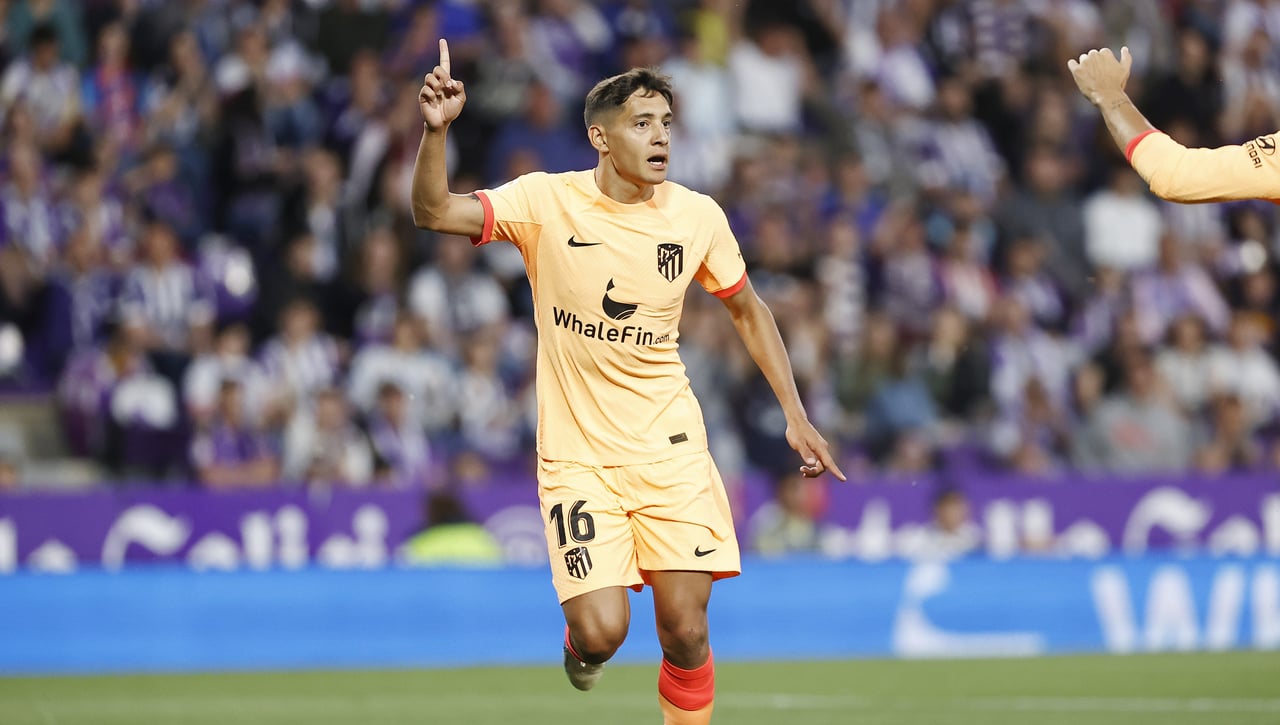 El Atleti negocia con Nahuel Molina para evitar una vía de escape