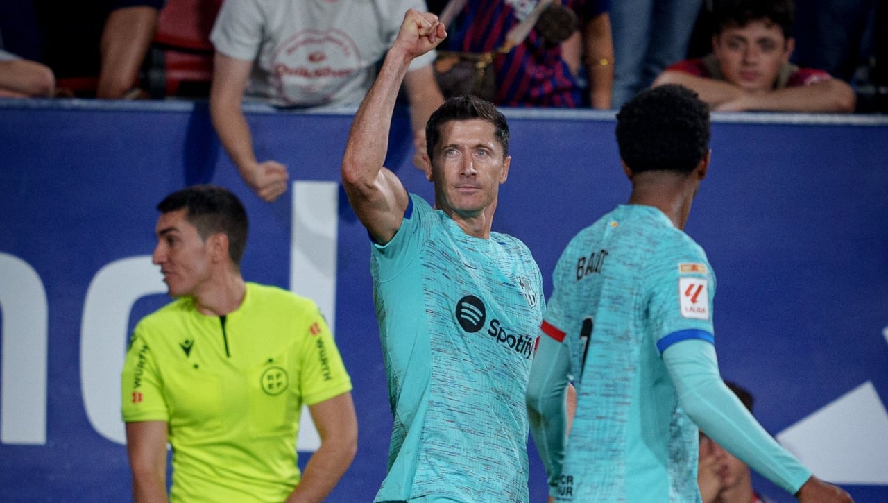 Osasuna 1-2 Barcelona: Lewandowski ejecuta una polémica victoria