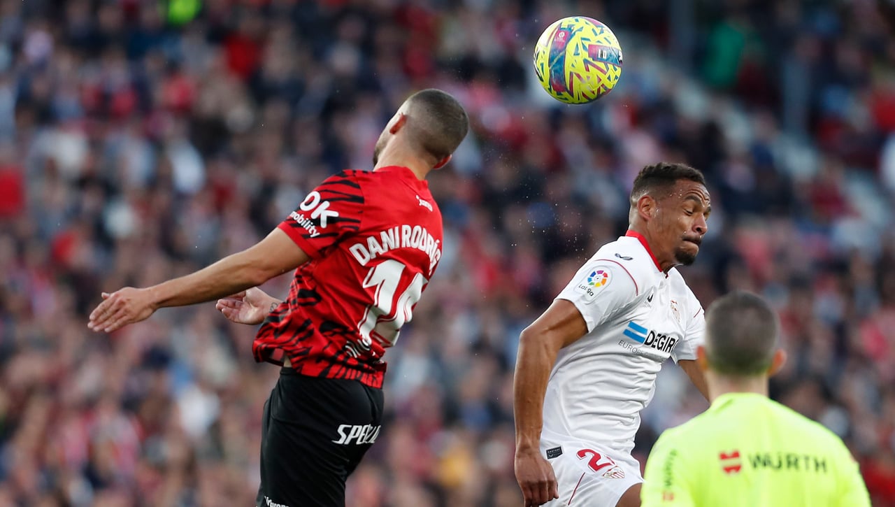 Nianzou y Fernando, centrales en Vallecas