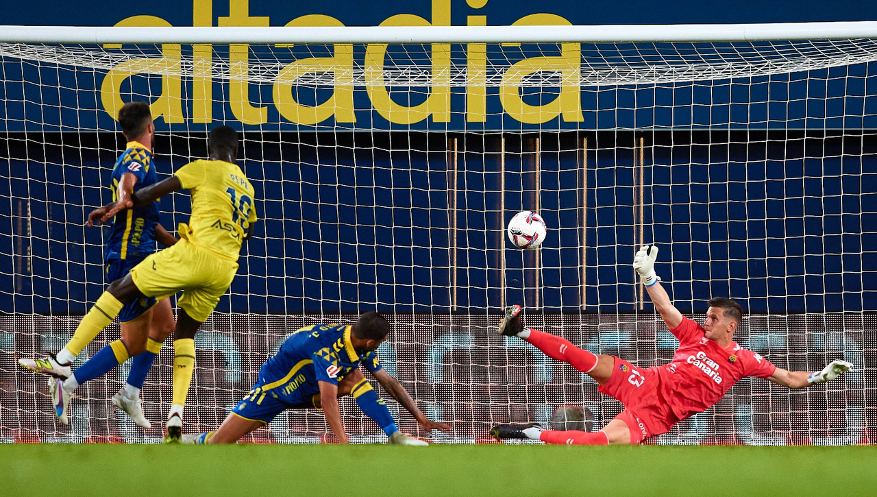 Villarreal 3-1 Las Palmas: Álex Baena y Barry sentencian