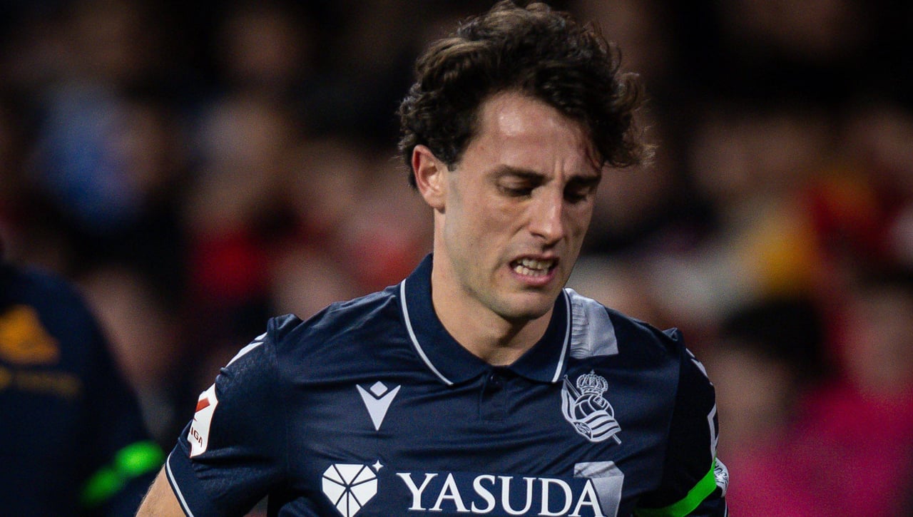 La Real Sociedad toma una decisión con Odriozola
