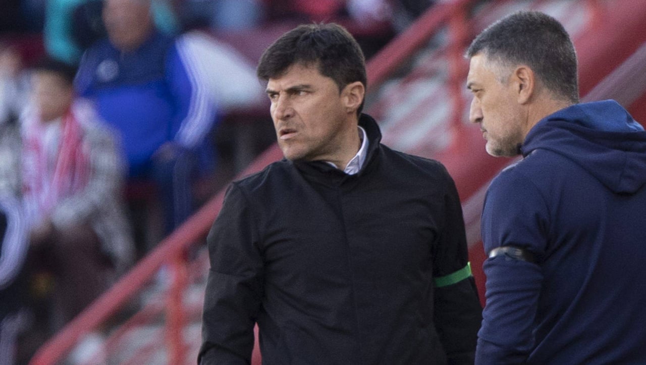 Medina, su respuesta sobre un Barça 'vulnerable' y las cuentas del Granada para la permanencia