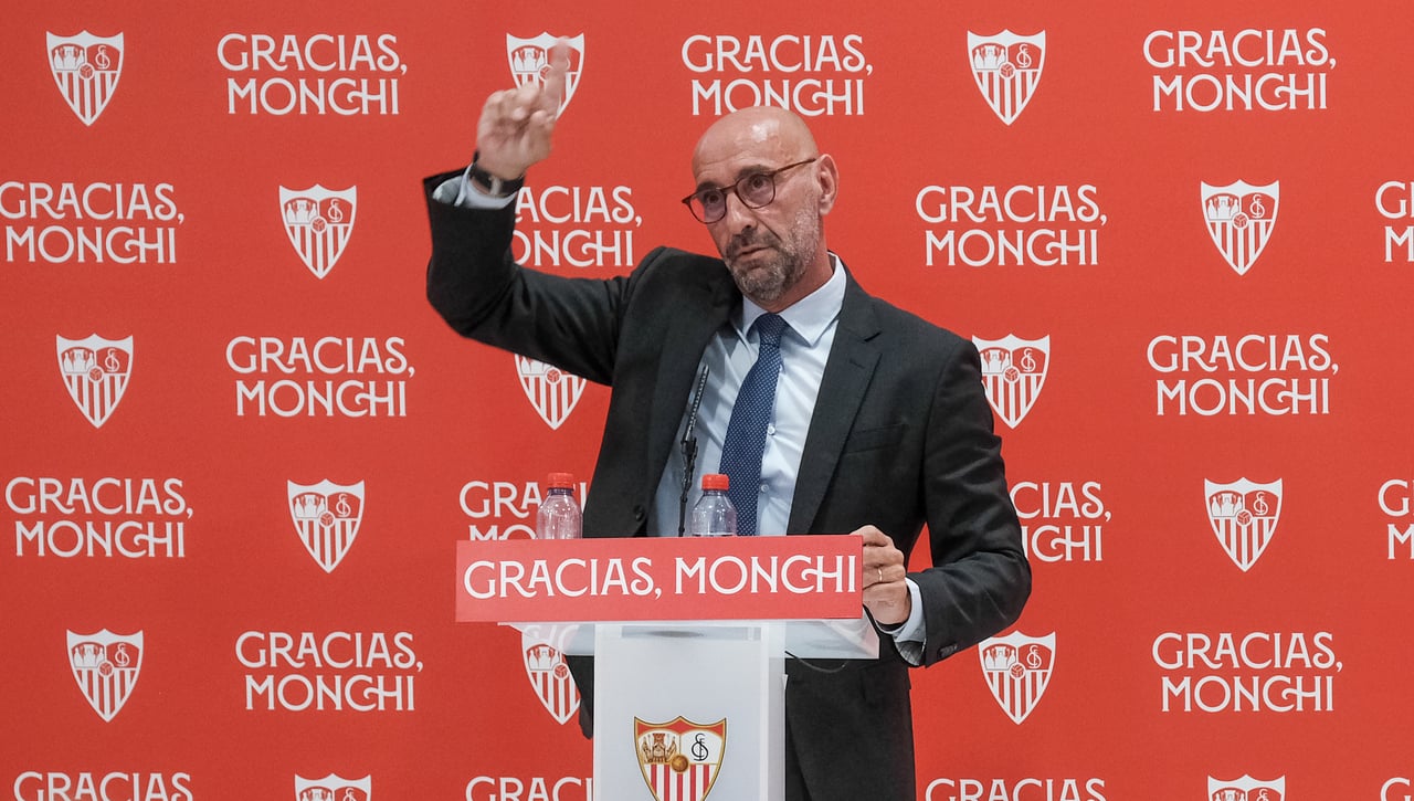 Monchi se autodescarta en la 'tercera vía' y avisa para el derbi: "Las diferencias ahí se achican"