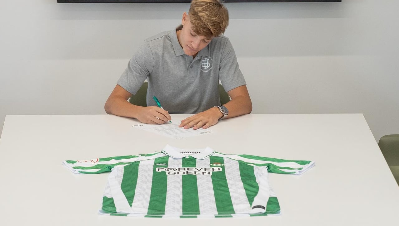 La familia de Jesús Rodríguez lamenta su salida: "El Betis pudo hacer más"