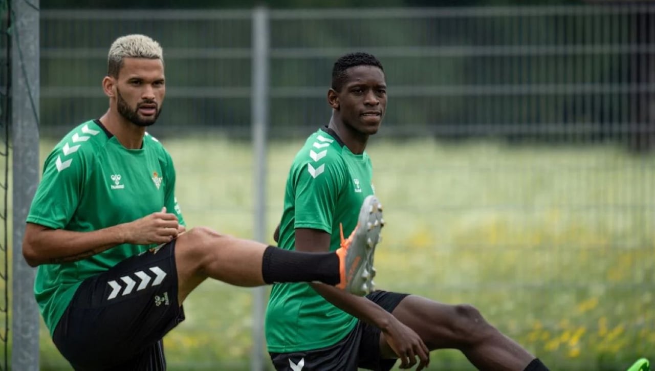 El Betis, al corriente de pago con Luiz Henrique y Willian José