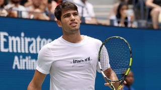 Carlos Alcaraz se asoma al abismo y recibe un duro aviso un Pekín