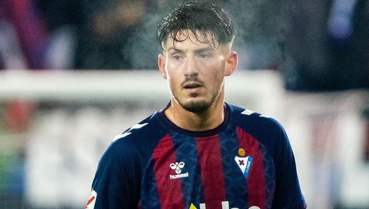 El Eibar confirma tres despedidas de golpe