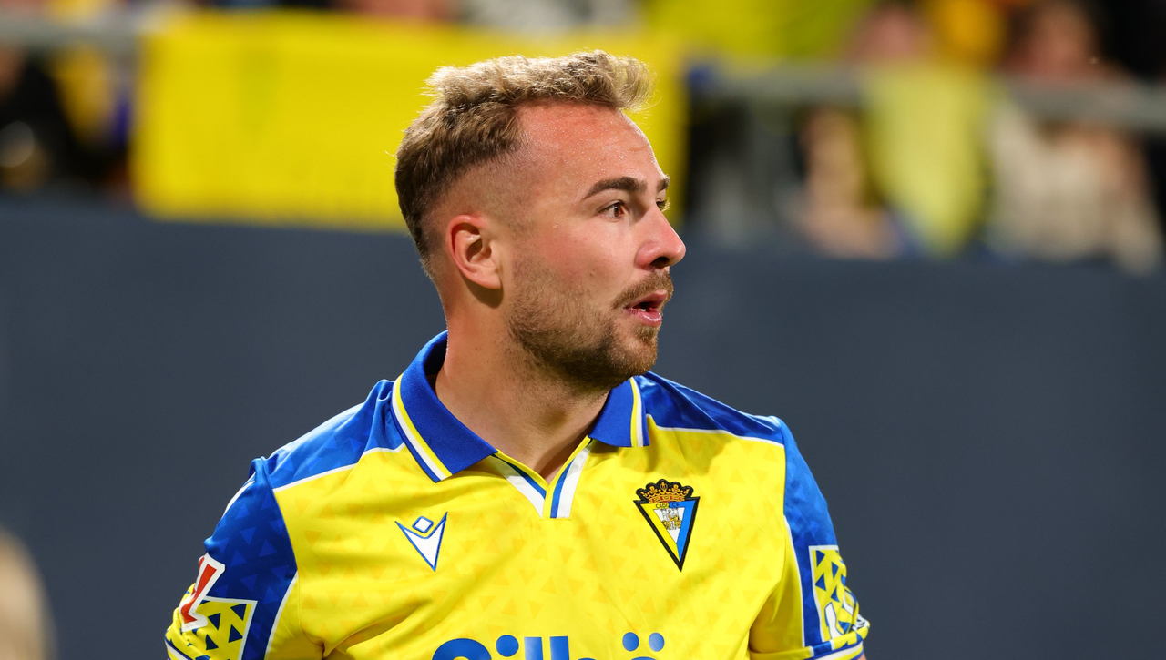 Ontiveros vuelve el primero al trabajo en el Cádiz