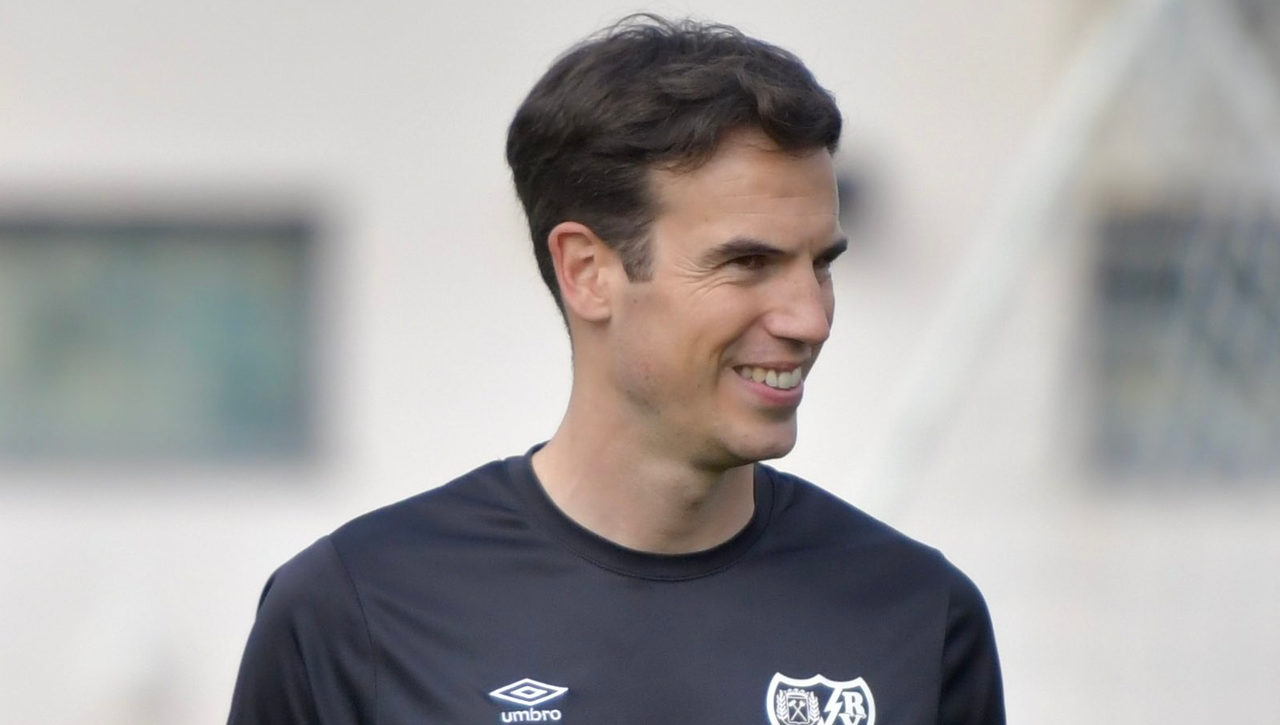 Íñigo Pérez 'pasa' de Andoni Iraola y confiesa porqué rechazó al Rayo Vallecano