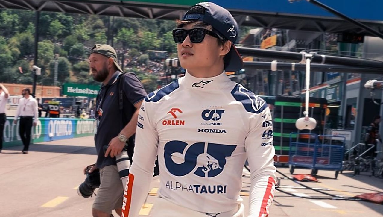 Rechaza a Aston Martin y se ofrece a Red Bull