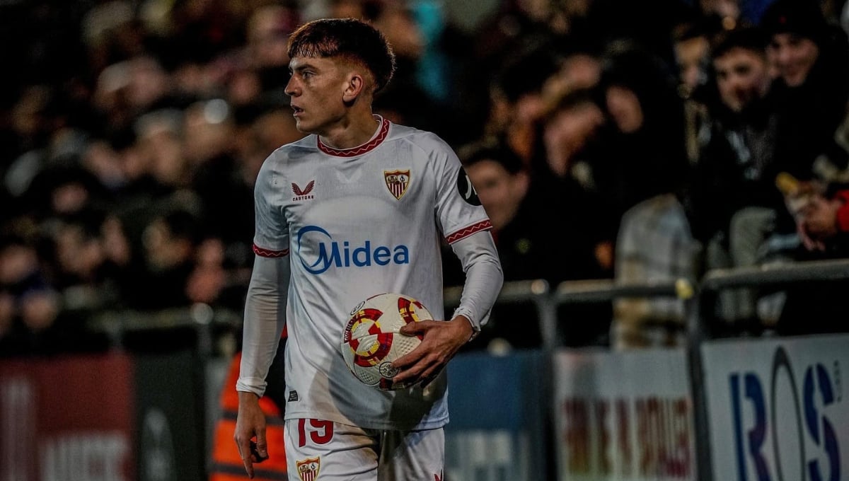 Barco envía un mensaje a la afición del Sevilla entre rumores de salida