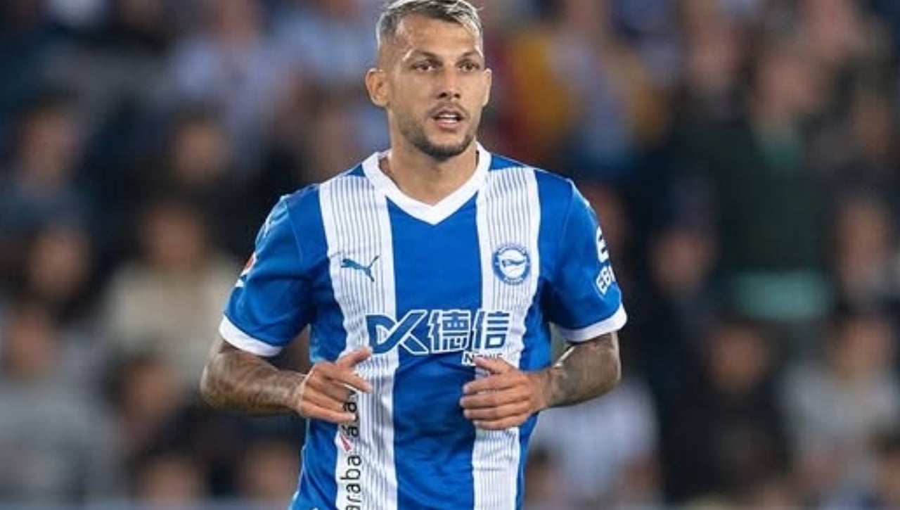 Se calienta el fichaje de Stoichkov