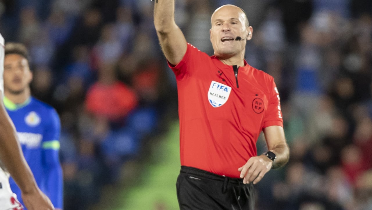 Mateu Lahoz medita irse a Arabia Saudí