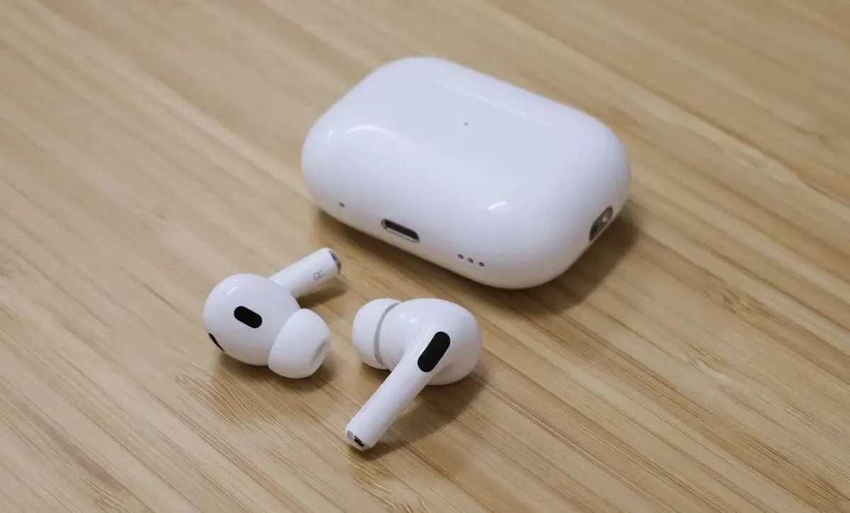 Estos auriculares tienen más autonomía que los AirPods y cuestan menos de 14 euros en Amazon