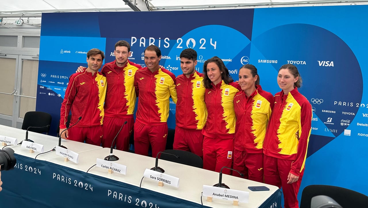 Carlos Alcaraz reconoce que jugar con Rafa Nadal no le asegura nada
