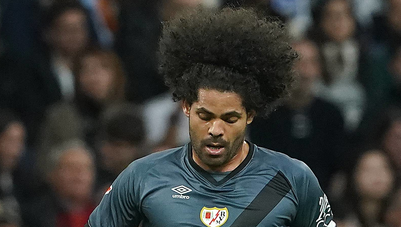 Aridane entraría en los planes del Deportivo de La Coruña tras salir del Rayo Vallecano