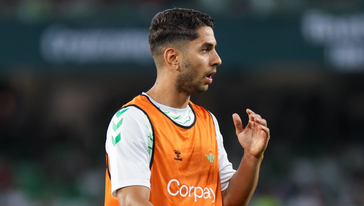 Ayoze, delantero del Betis, muy centrado en el club bético: "A punto de empezar la pretemporada, que es ilusionante" 