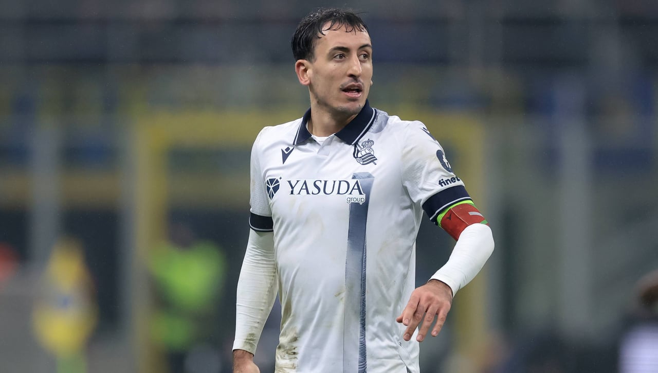 El calvario de Mikel Oyarzabal... con una puerta que se abre en enero